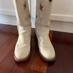 FRYE white leather Cowboy boots
